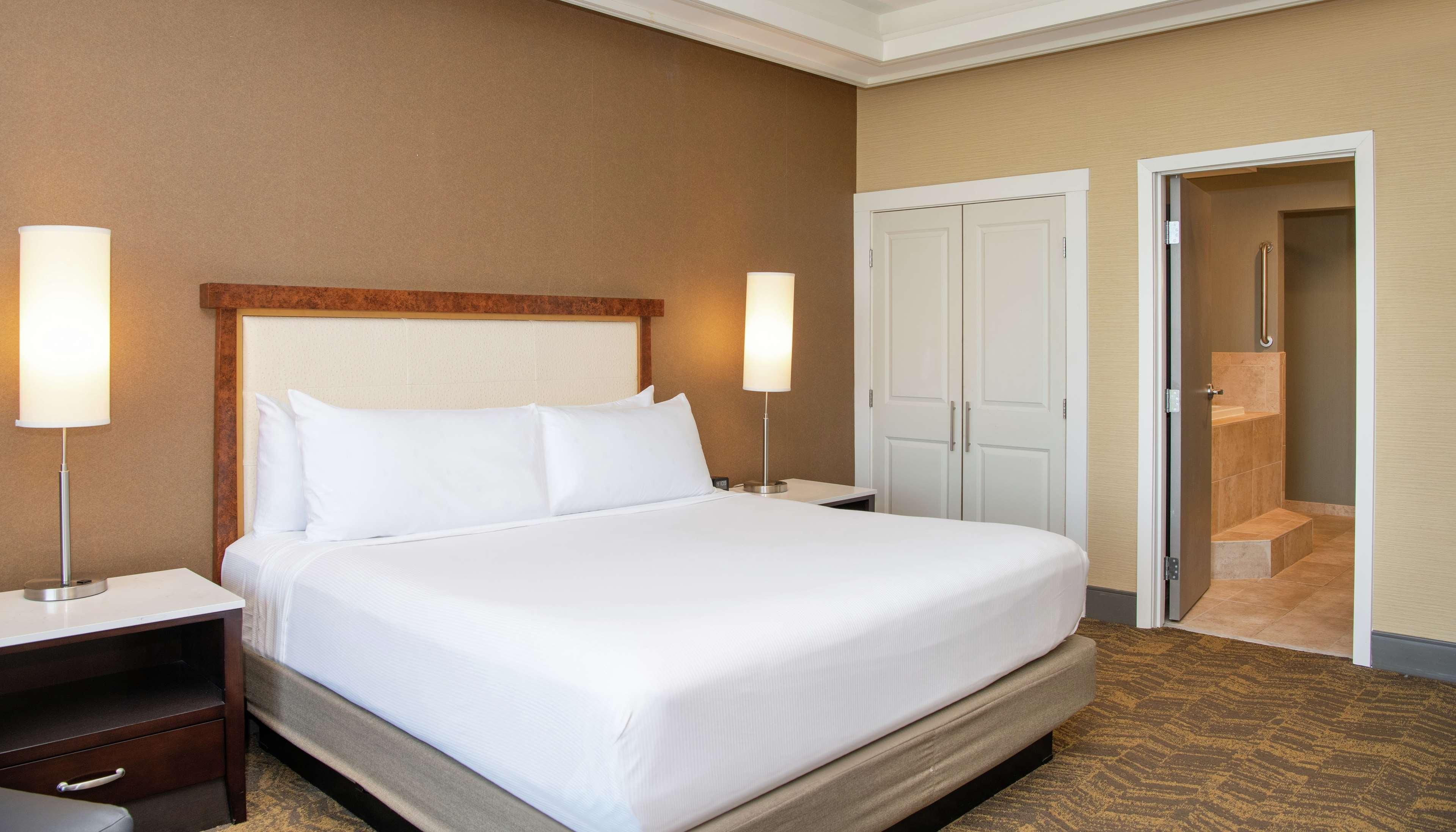 Doubletree By Hilton Portland Hotel Ngoại thất bức ảnh