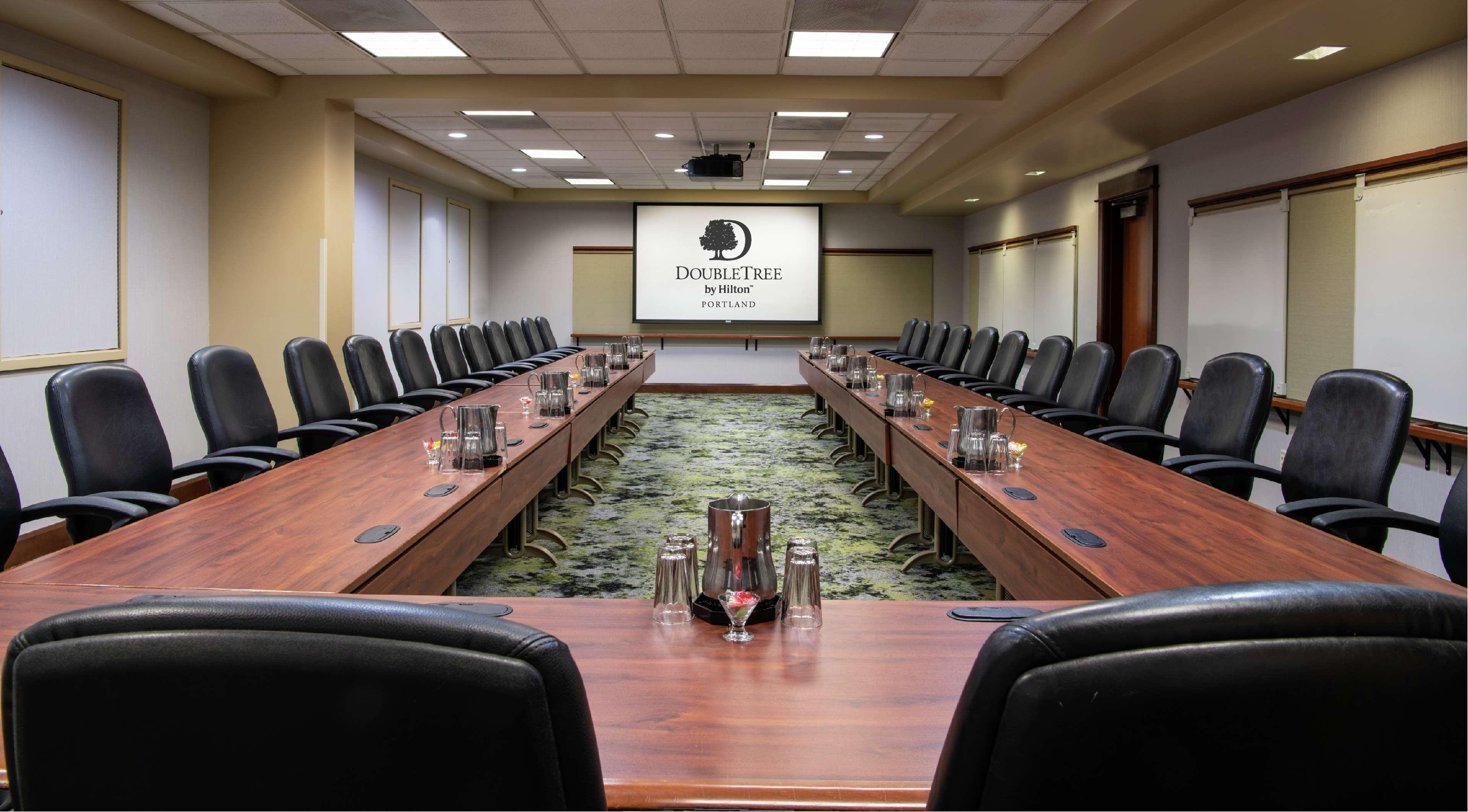 Doubletree By Hilton Portland Hotel Ngoại thất bức ảnh
