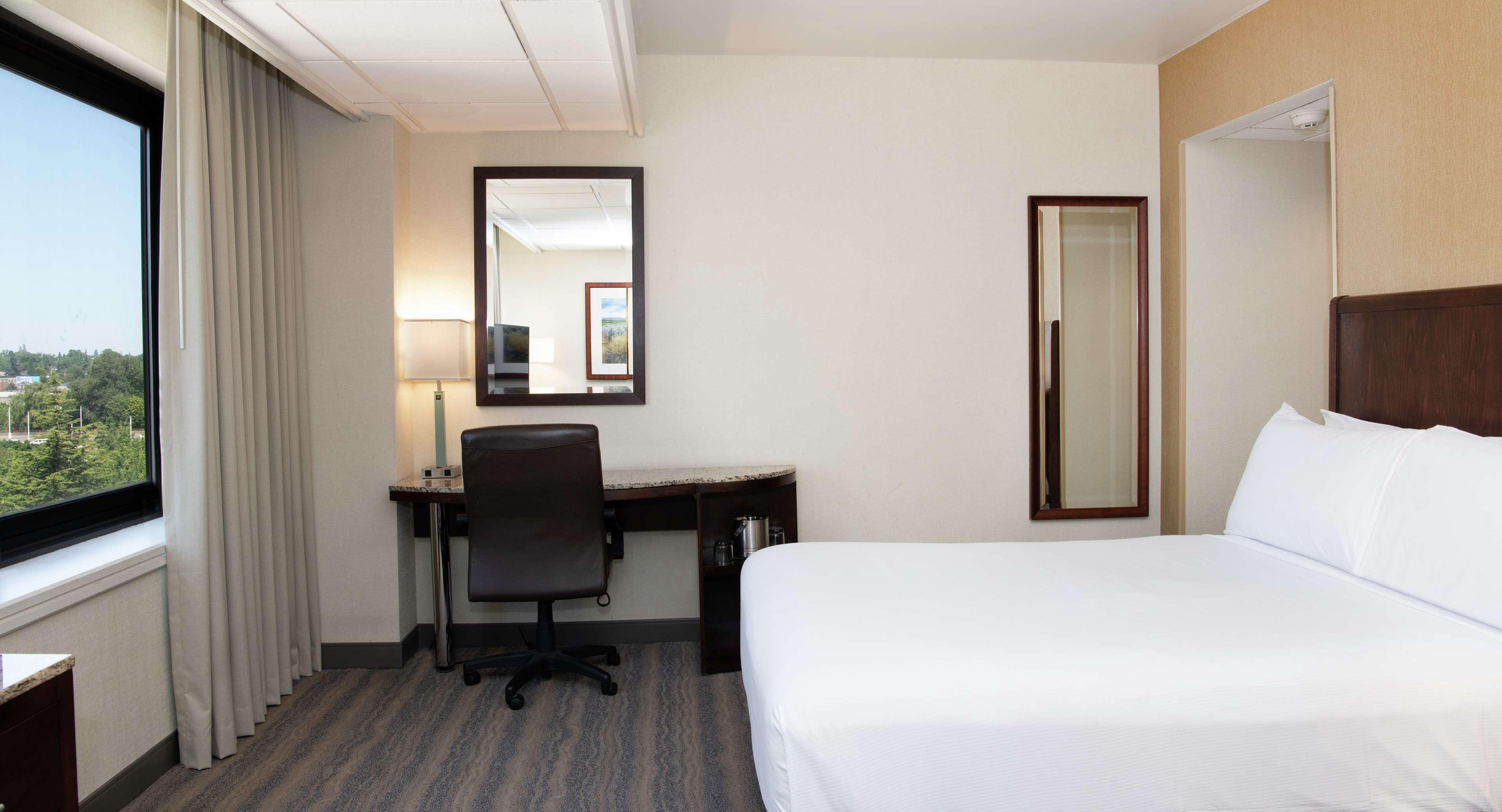 Doubletree By Hilton Portland Hotel Ngoại thất bức ảnh