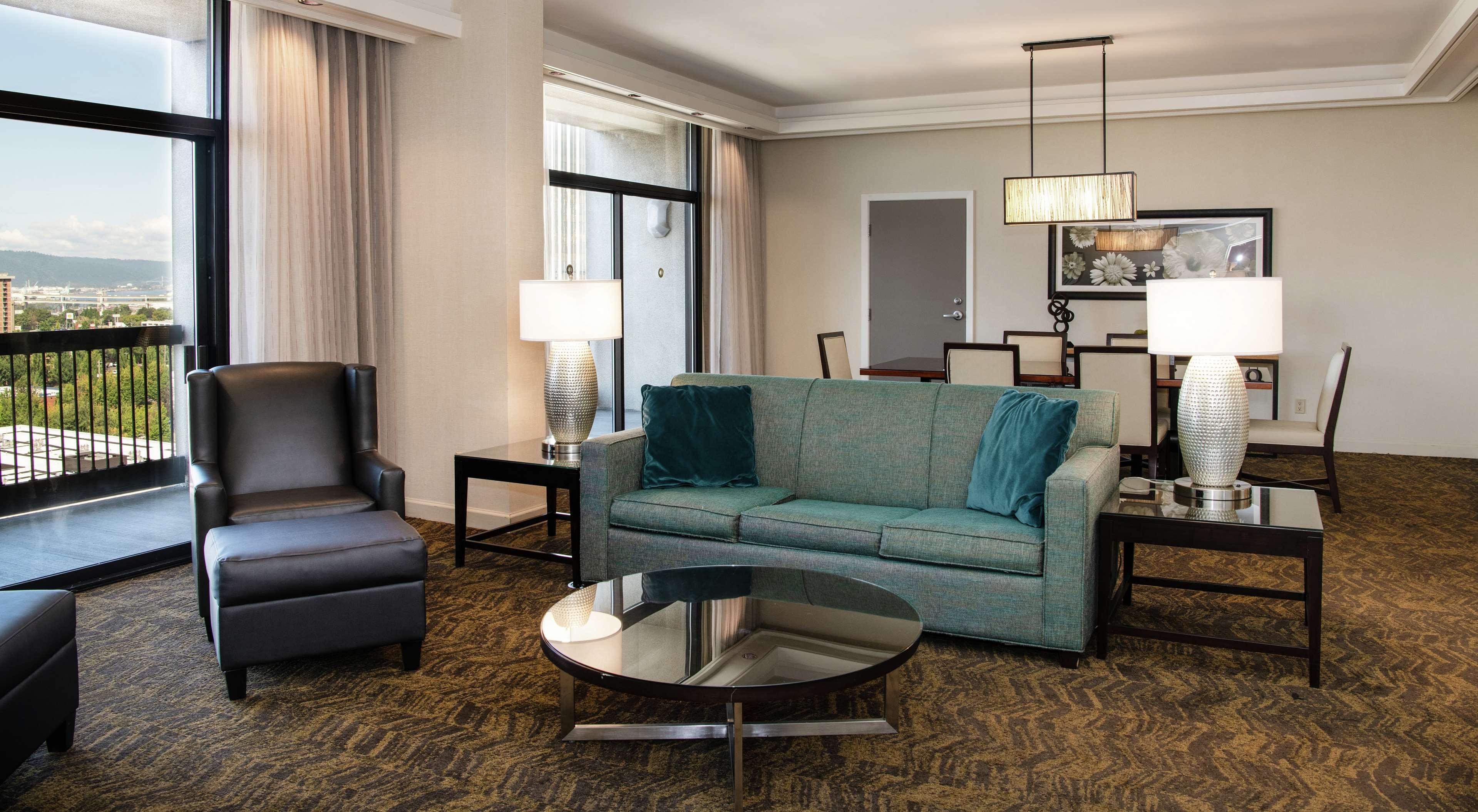 Doubletree By Hilton Portland Hotel Ngoại thất bức ảnh