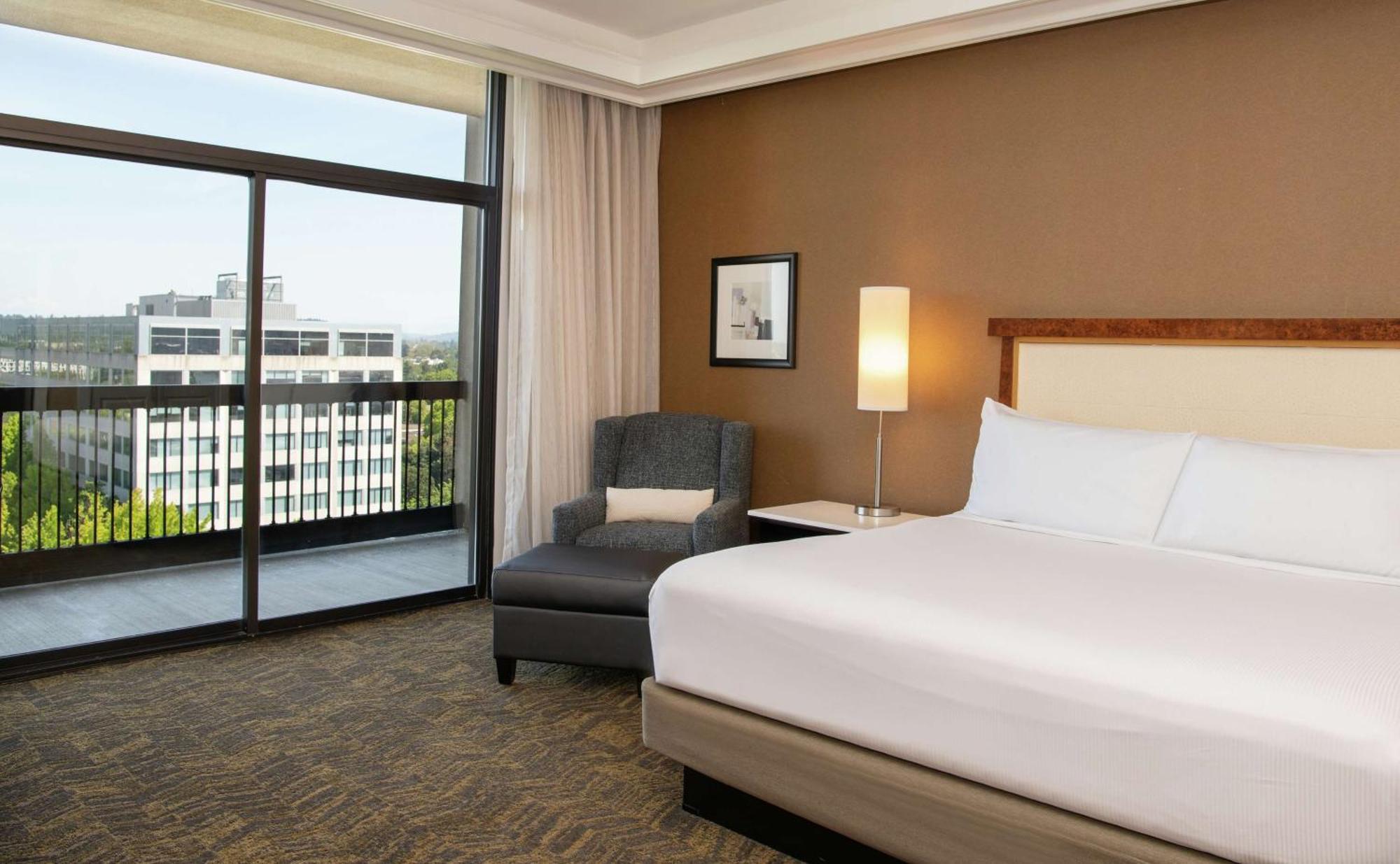 Doubletree By Hilton Portland Hotel Ngoại thất bức ảnh