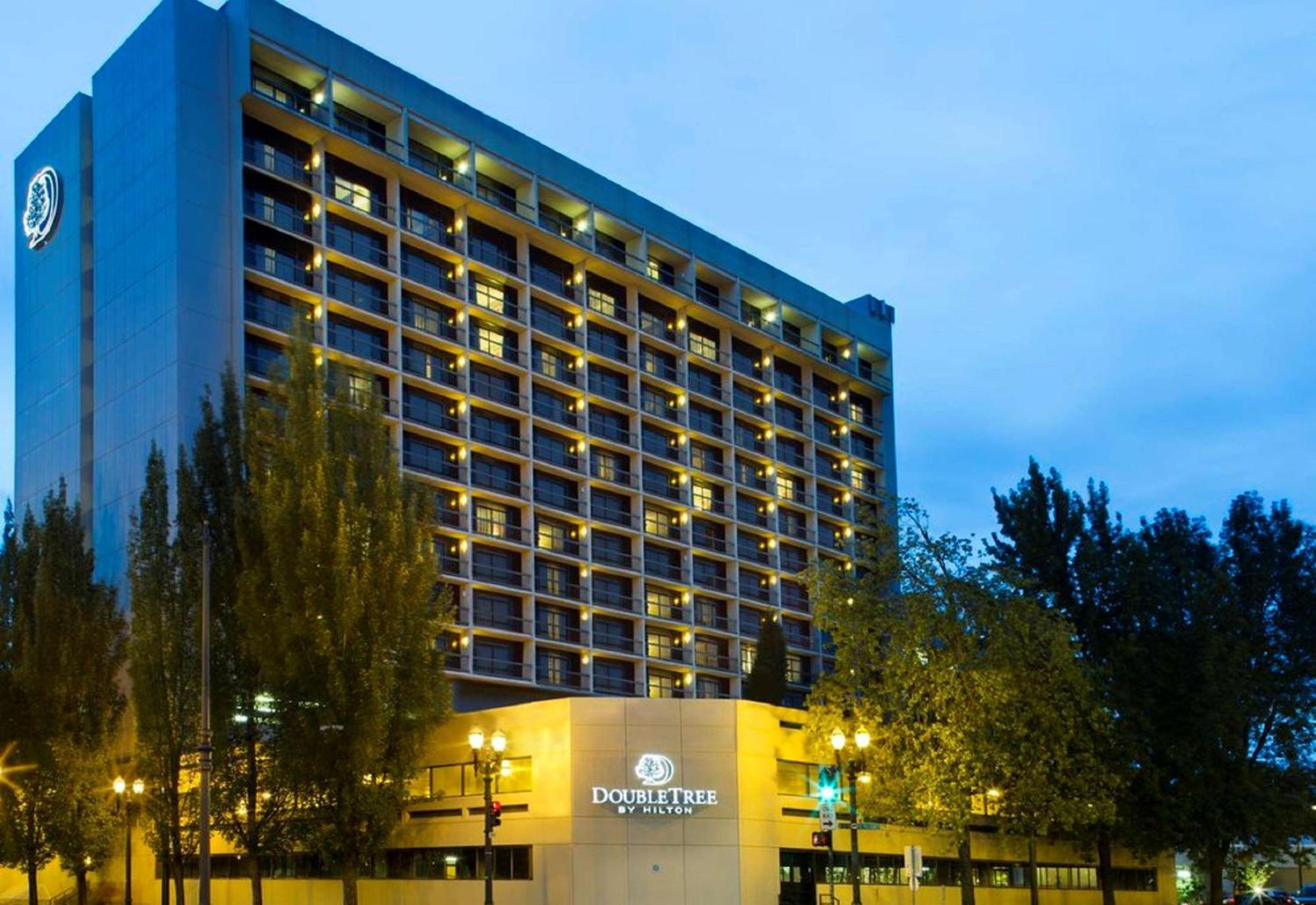 Doubletree By Hilton Portland Hotel Ngoại thất bức ảnh